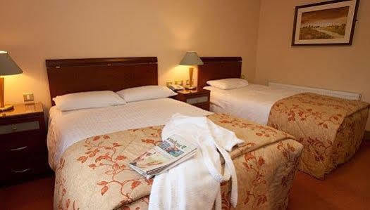 Hotel Four Seasons Hotel, 4*